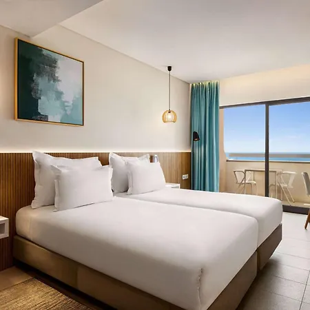 Wyndham Residences (adults Only) 4* אלבור