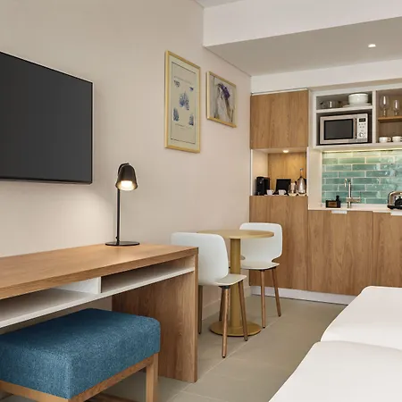Hotell Wyndham Residences (adults Only)