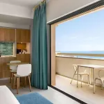 Hotel Wyndham Residences (adults Only)