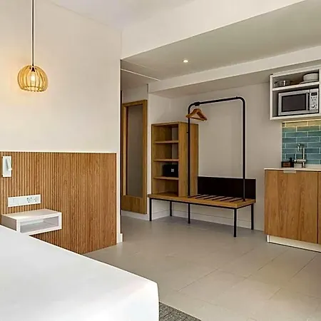 Wyndham Residences (adults Only) Otel